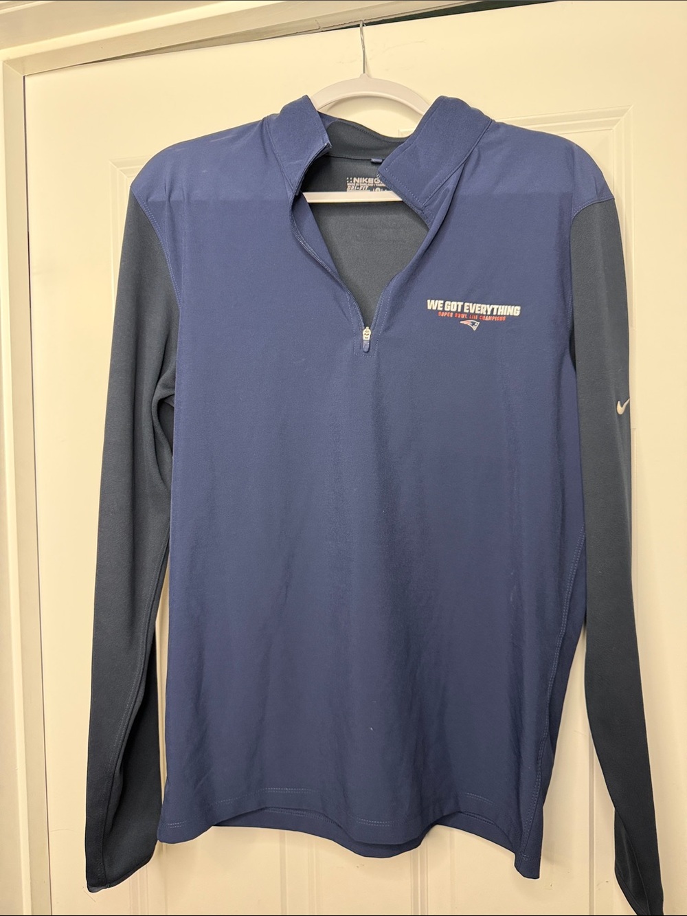Super Bowl Champions Patriot’s Nike Golf Dri-Fit Bud Light Pullover